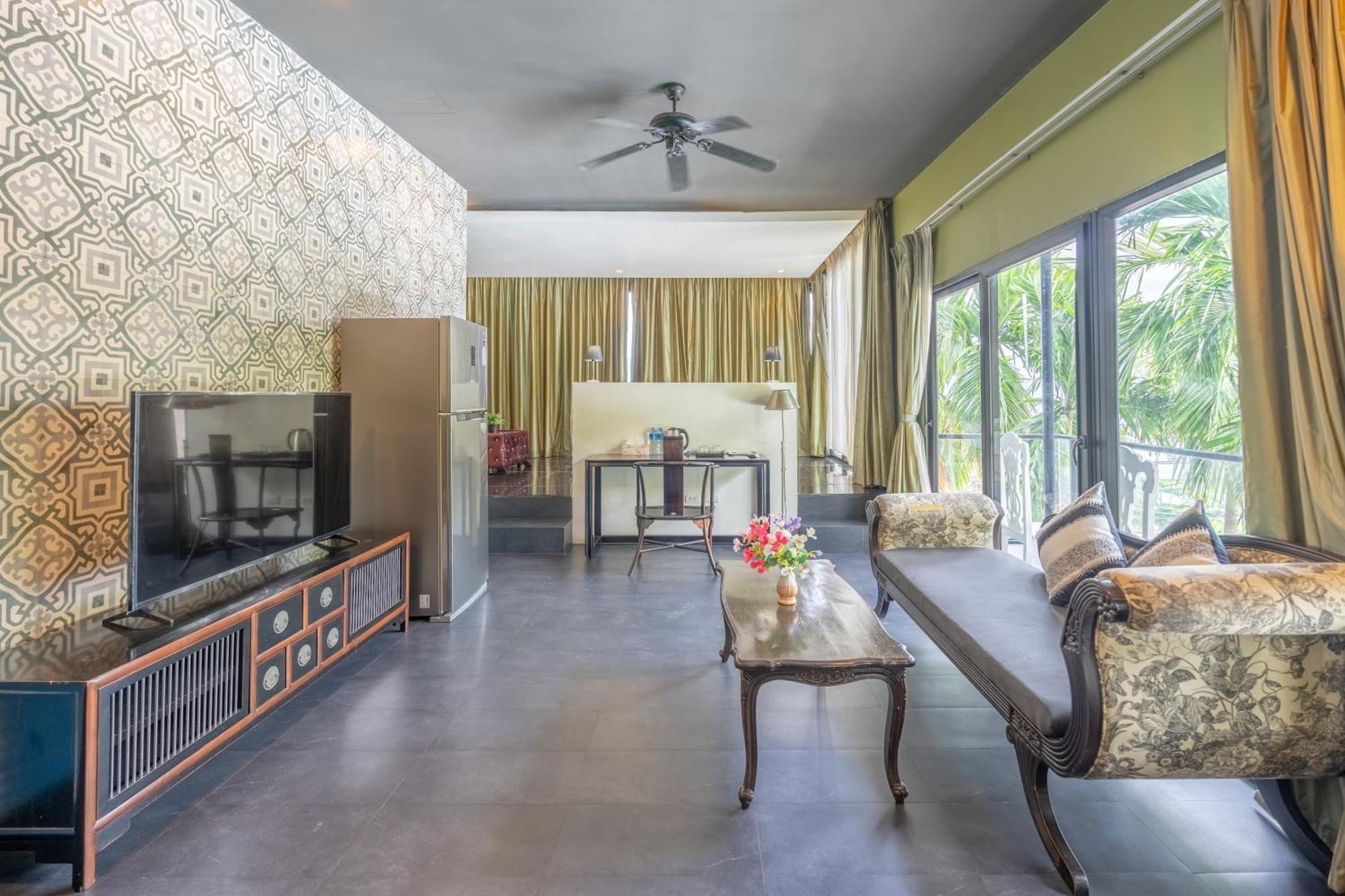 See Sea Villa Phuket Sha Patong Esterno foto