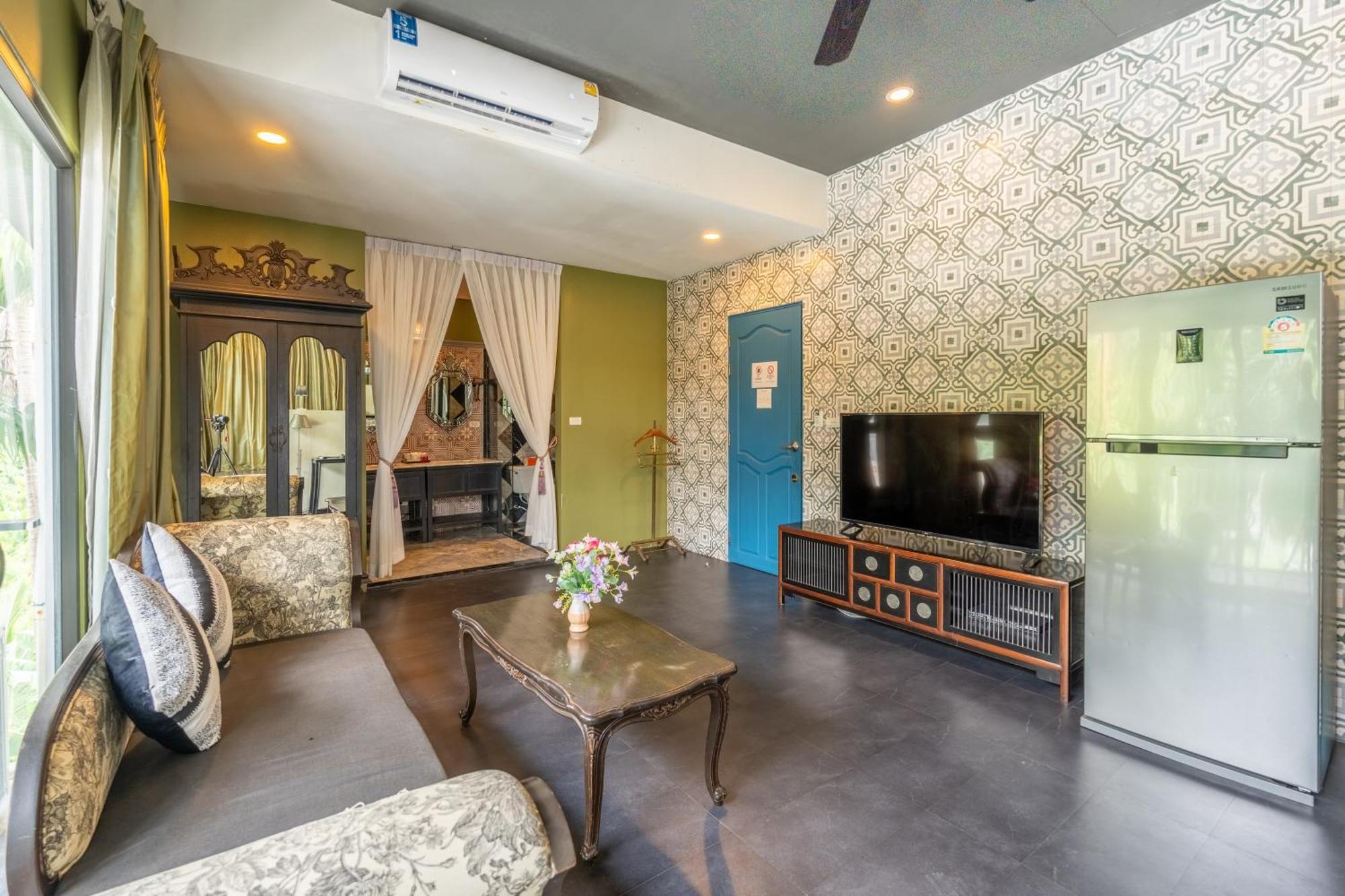 See Sea Villa Phuket Sha Patong Esterno foto