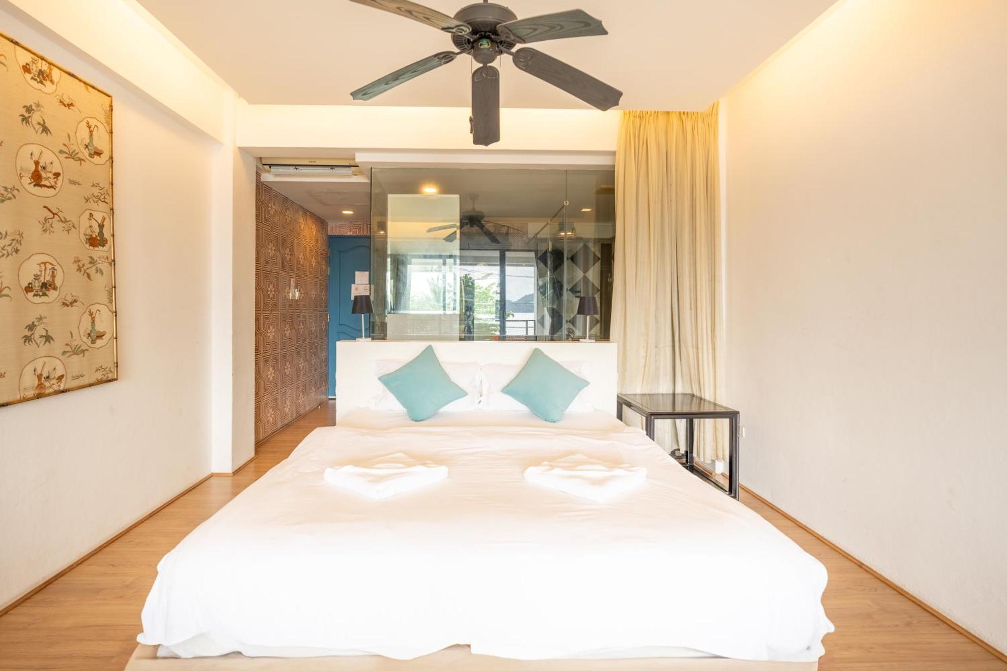 See Sea Villa Phuket Sha Patong Esterno foto