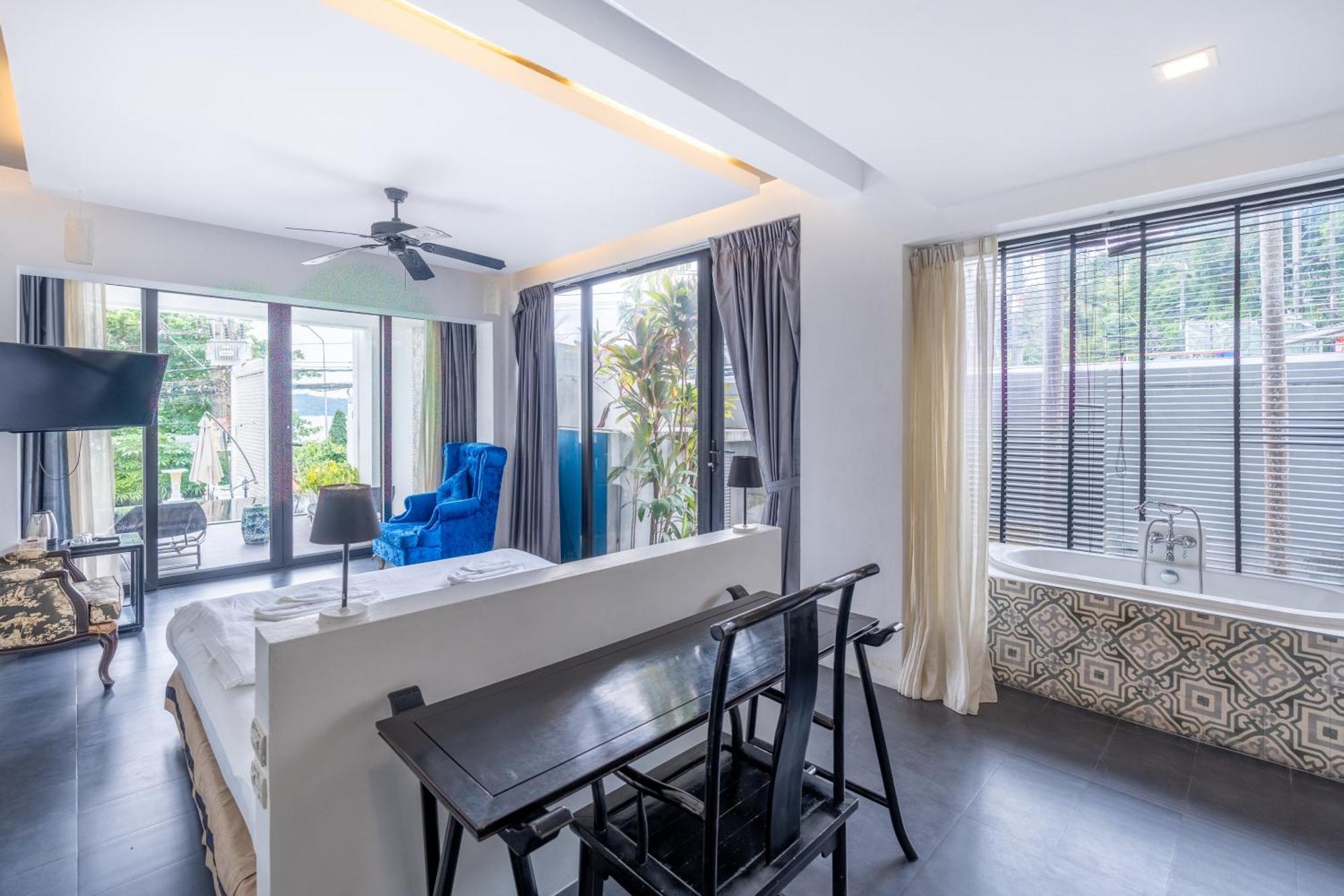 See Sea Villa Phuket Sha Patong Esterno foto